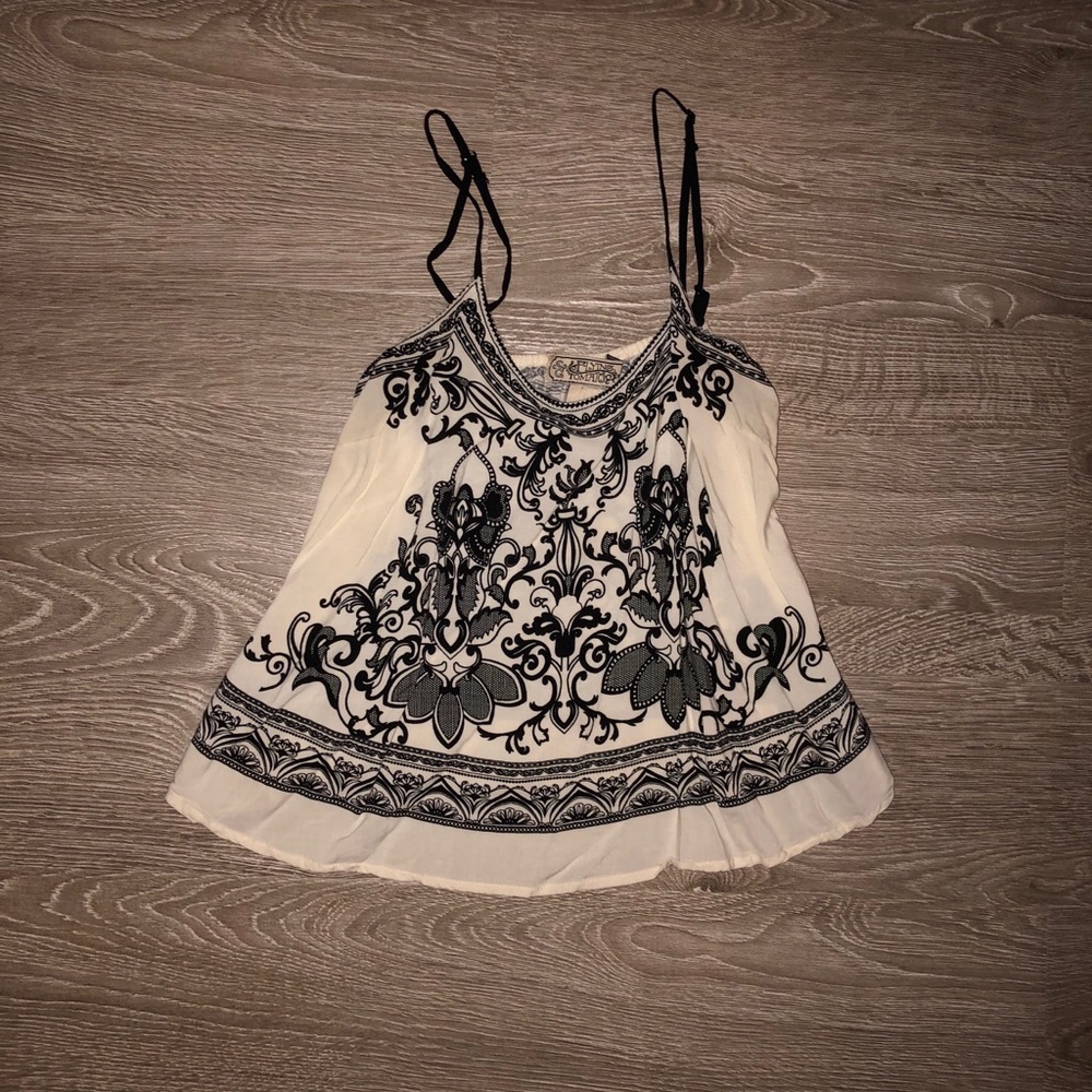 Black and white top